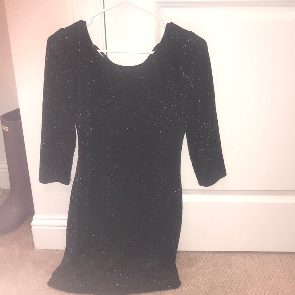 NWOT 3/4 sleeve black bodycon sparkle dress